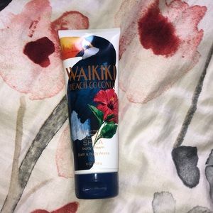 Waikiki beach coconut bath and body works lotion